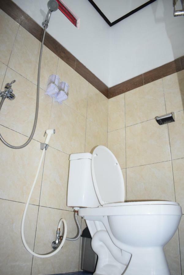 Safsia Homestay Toyapakeh Екстериор снимка